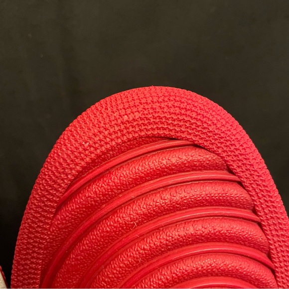 Air Jordan 1 Retro Chicago 2013 - Picture 11 of 13